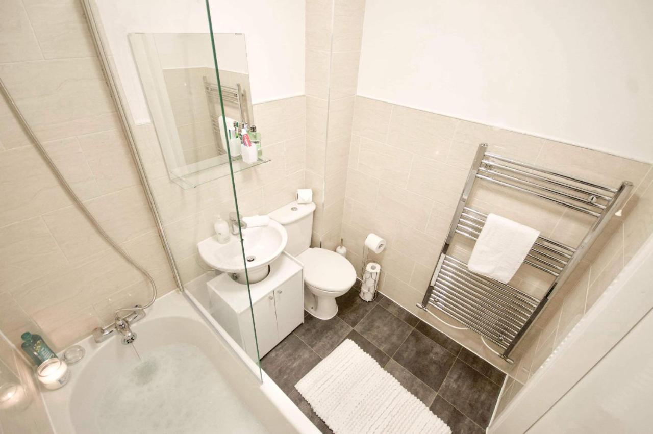 Affordable Digs Nr City Centre Sleeps5 Free Secure Parking 코번트리 외부 사진